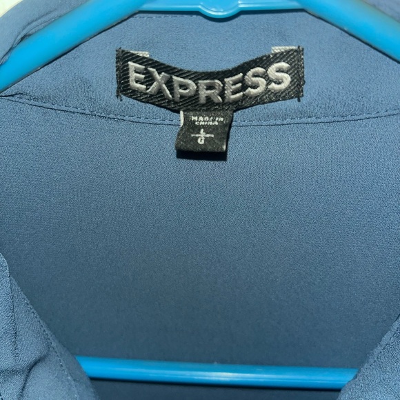 Express blouse large half button down 3/4 or long sleeve - Picture 2 of 3